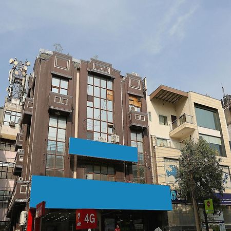 Oyo Flagship Hotel F Five New Delhi Ngoại thất bức ảnh