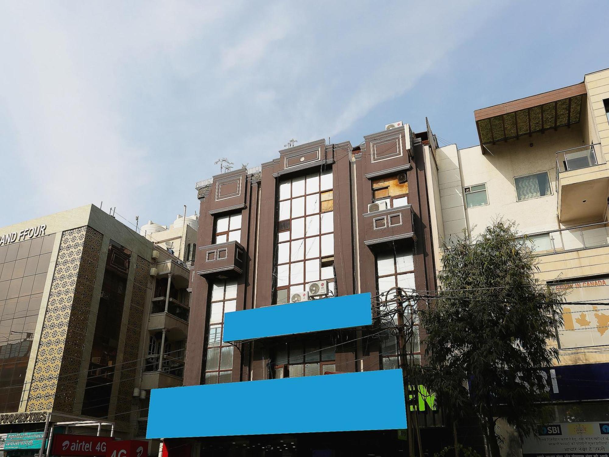 Oyo Flagship Hotel F Five New Delhi Ngoại thất bức ảnh